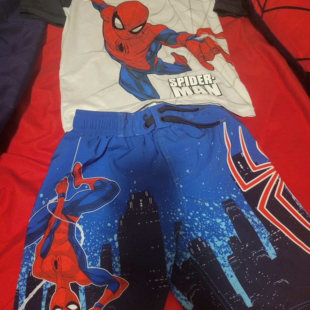 Spiderman swim suit 6/7T